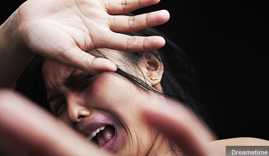 Tema da redação do ENEM 2015: a violência contra a mulher